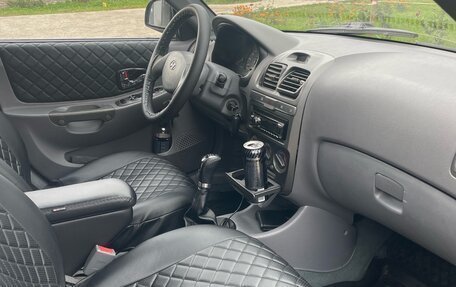 Hyundai Accent II, 2007 год, 370 000 рублей, 2 фотография