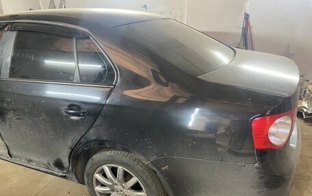 Volkswagen Jetta VI, 2006 год, 350 000 рублей, 4 фотография