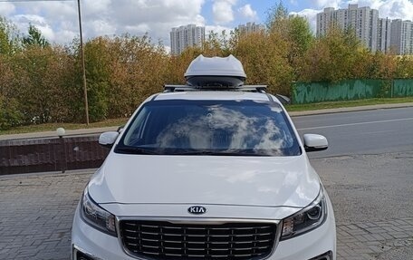 KIA Carnival III, 2019 год, 2 550 000 рублей, 18 фотография