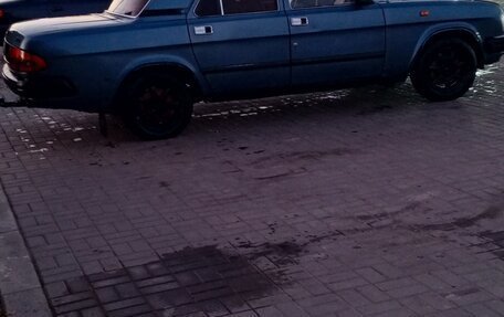 ГАЗ 3110 «Волга», 2002 год, 135 000 рублей, 2 фотография