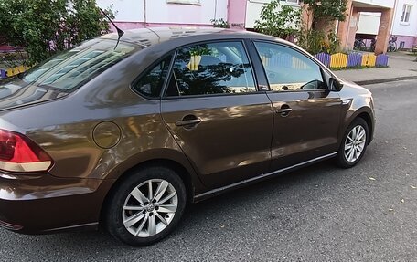 Volkswagen Polo VI (EU Market), 2016 год, 650 000 рублей, 2 фотография
