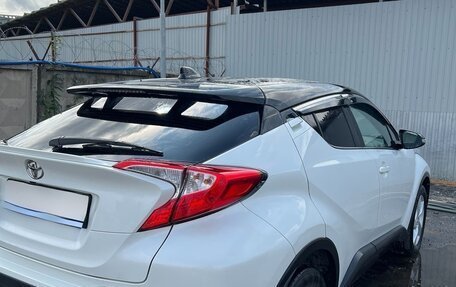 Toyota C-HR I рестайлинг, 2019 год, 2 650 000 рублей, 11 фотография