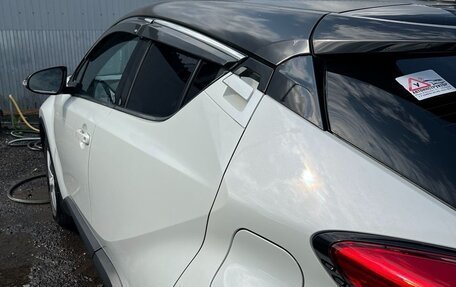 Toyota C-HR I рестайлинг, 2019 год, 2 650 000 рублей, 21 фотография