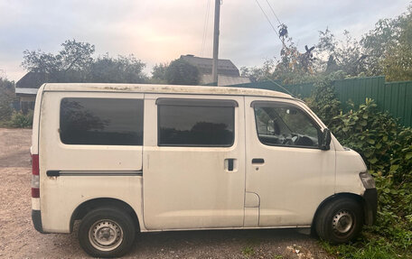 Toyota Town Ace IV, 2013 год, 870 000 рублей, 6 фотография