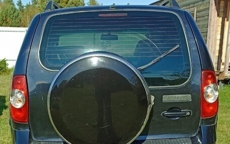 Chevrolet Niva I рестайлинг, 2011 год, 600 000 рублей, 5 фотография
