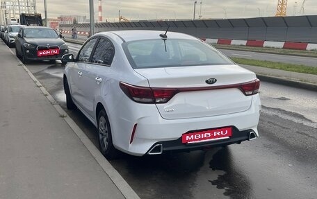 KIA Rio IV, 2021 год, 1 200 000 рублей, 3 фотография