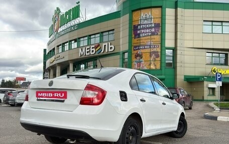 Skoda Rapid I, 2016 год, 500 000 рублей, 3 фотография