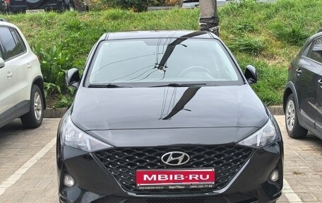 Hyundai Solaris II рестайлинг, 2021 год, 1 499 000 рублей, 1 фотография