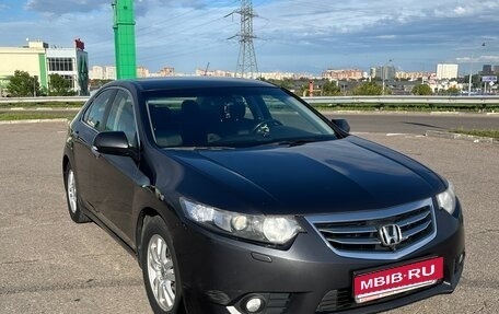 Honda Accord VIII рестайлинг, 2012 год, 1 200 000 рублей, 1 фотография