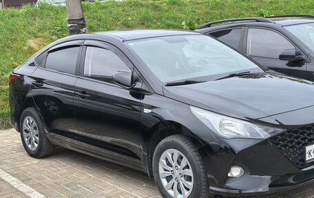 Hyundai Solaris II рестайлинг, 2021 год, 1 499 000 рублей, 2 фотография