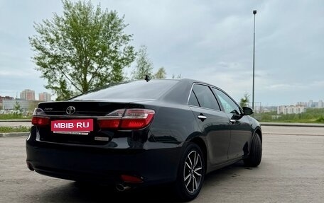 Toyota Camry, 2018 год, 2 600 000 рублей, 4 фотография