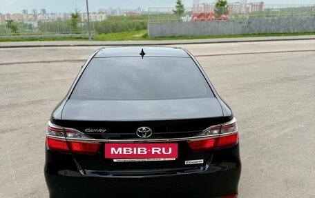 Toyota Camry, 2018 год, 2 600 000 рублей, 8 фотография
