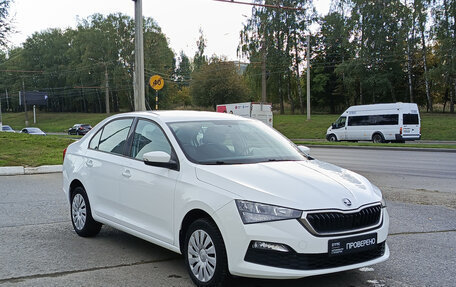Skoda Rapid II, 2020 год, 1 585 000 рублей, 3 фотография
