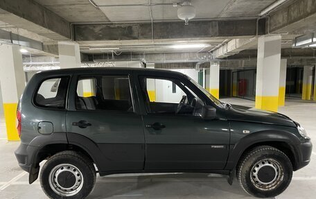 Chevrolet Niva I рестайлинг, 2013 год, 515 000 рублей, 8 фотография