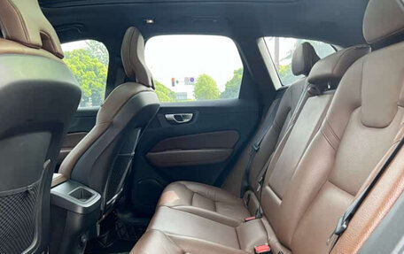 Volvo XC60 II, 2022 год, 3 300 000 рублей, 14 фотография