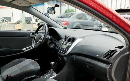 Hyundai Solaris II рестайлинг, 2012 год, 699 000 рублей, 13 фотография