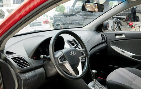 Hyundai Solaris II рестайлинг, 2012 год, 699 000 рублей, 20 фотография