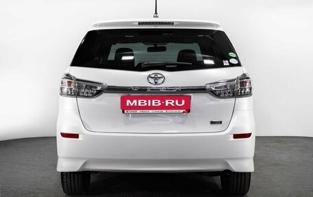 Toyota Wish II, 2014 год, 1 548 000 рублей, 4 фотография