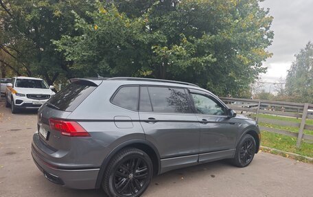 Volkswagen Tiguan II, 2021 год, 3 550 000 рублей, 6 фотография