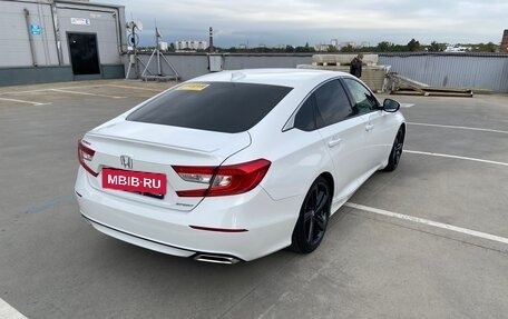 Honda Accord IX рестайлинг, 2020 год, 2 200 000 рублей, 5 фотография