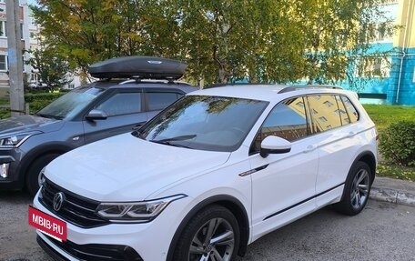 Volkswagen Tiguan II, 2021 год, 2 799 999 рублей, 4 фотография