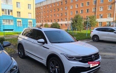Volkswagen Tiguan II, 2021 год, 2 799 999 рублей, 2 фотография