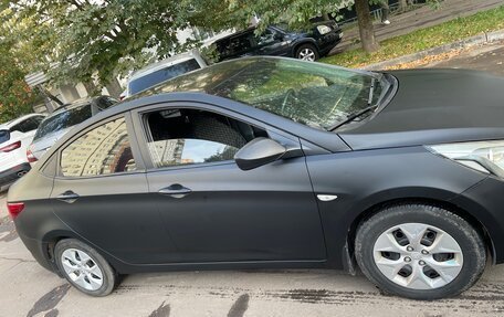 Hyundai Solaris II рестайлинг, 2016 год, 715 000 рублей, 2 фотография