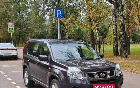 Nissan X-Trail, 2011 год, 965 000 рублей, 2 фотография