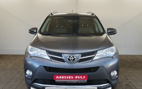 Toyota RAV4, 2014 год, 2 150 000 рублей, 2 фотография