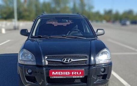 Hyundai Tucson III, 2008 год, 700 000 рублей, 1 фотография
