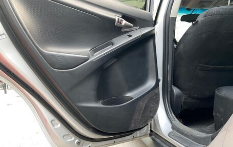 Pontiac Vibe II, 2008 год, 600 000 рублей, 12 фотография