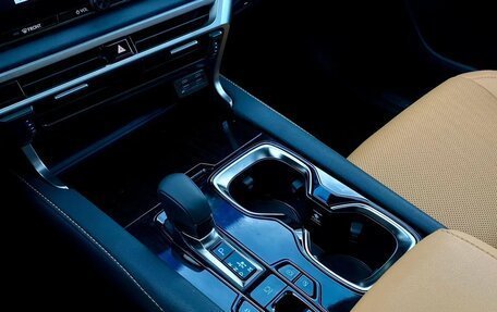 Lexus RX IV рестайлинг, 2025 год, 7 500 000 рублей, 25 фотография