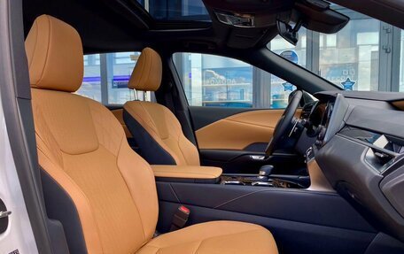 Lexus RX IV рестайлинг, 2025 год, 7 500 000 рублей, 27 фотография