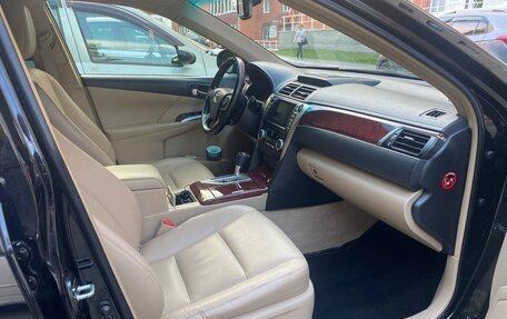 Toyota Camry, 2012 год, 1 900 000 рублей, 9 фотография