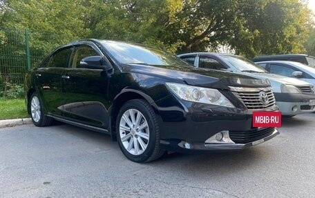 Toyota Camry, 2012 год, 1 900 000 рублей, 2 фотография