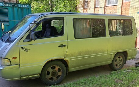 SsangYong Istana, 2002 год, 230 000 рублей, 3 фотография