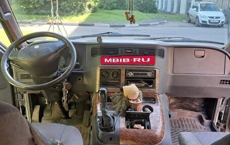 SsangYong Istana, 2002 год, 230 000 рублей, 9 фотография