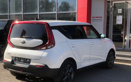 KIA Soul III, 2021 год, 1 750 000 рублей, 6 фотография