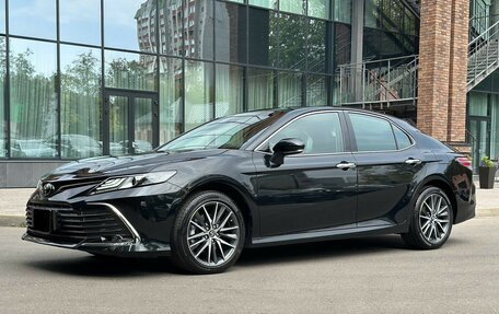 Toyota Camry, 2023 год, 3 200 000 рублей, 4 фотография