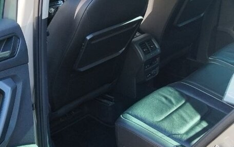 Volkswagen Tiguan II, 2019 год, 2 050 000 рублей, 8 фотография