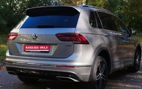 Volkswagen Tiguan II, 2019 год, 2 050 000 рублей, 4 фотография
