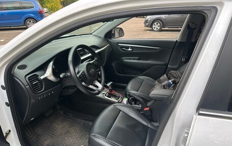 KIA Rio IV, 2021 год, 1 900 000 рублей, 4 фотография