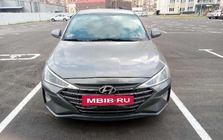 Hyundai Elantra VI рестайлинг, 2019 год, 1 100 000 рублей, 5 фотография