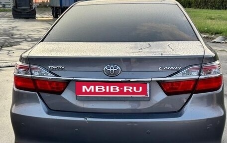 Toyota Camry, 2015 год, 1 600 000 рублей, 4 фотография