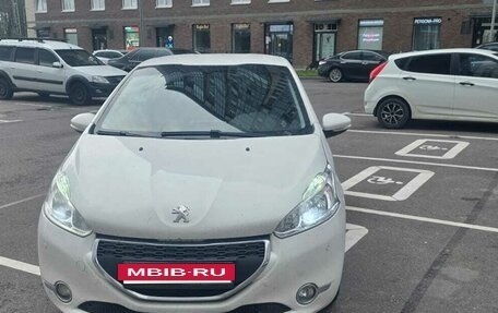 Peugeot 208 II, 2013 год, 750 000 рублей, 2 фотография
