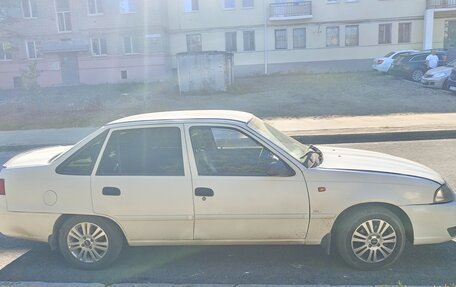 Daewoo Nexia I рестайлинг, 2012 год, 200 000 рублей, 2 фотография
