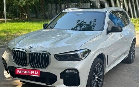 BMW X5, 2019 год, 6 350 000 рублей, 2 фотография