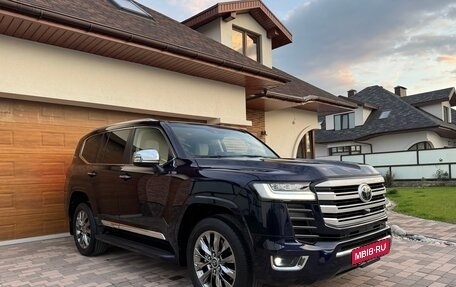 Toyota Land Cruiser, 2022 год, 10 148 000 рублей, 4 фотография