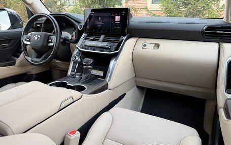 Toyota Land Cruiser, 2022 год, 10 148 000 рублей, 21 фотография