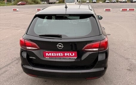 Opel Astra K, 2020 год, 1 000 000 рублей, 4 фотография
